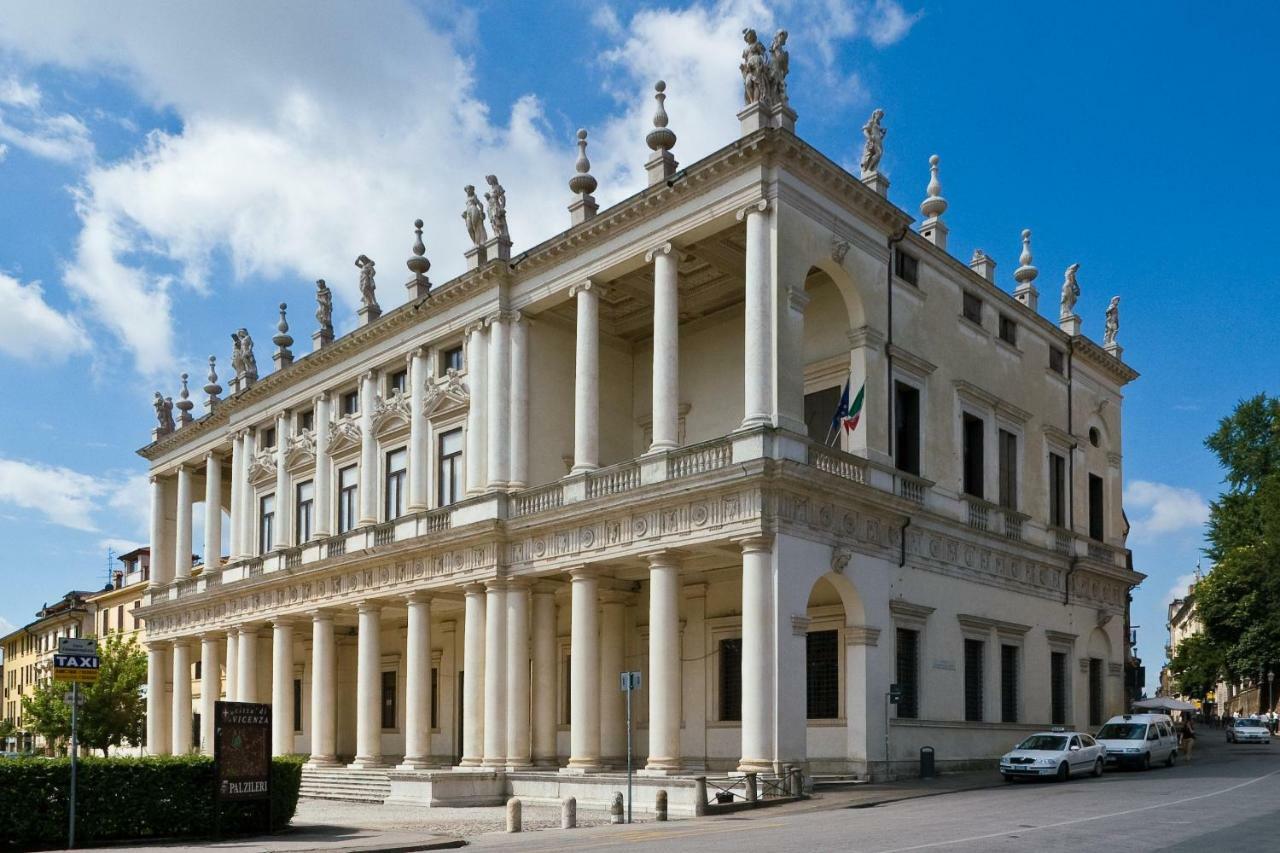 Casa Giorgia - Nel Cuore Di Vicenza Lägenhet Exteriör bild